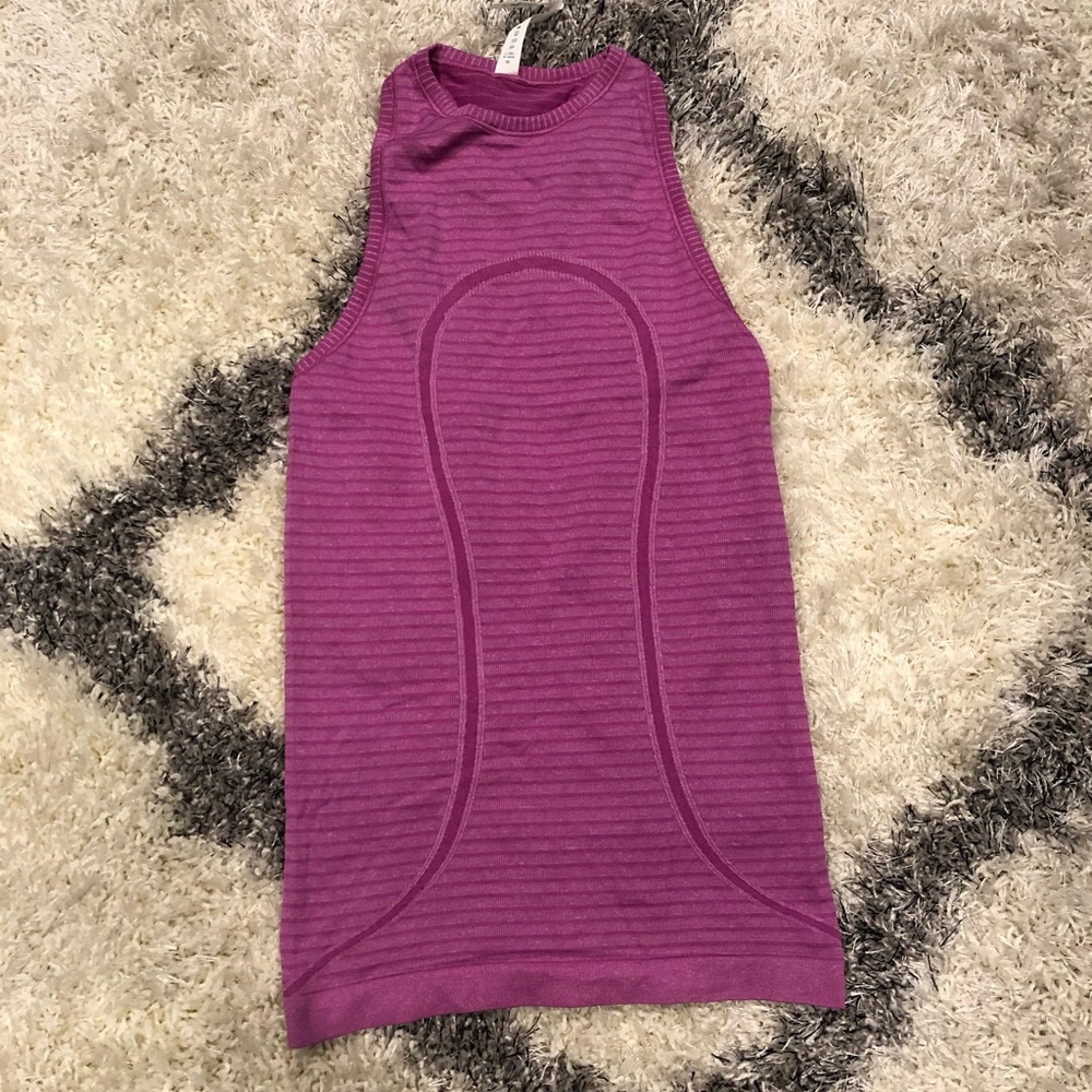 NWOT Lululemon Swiftly Tech highneck Racerback